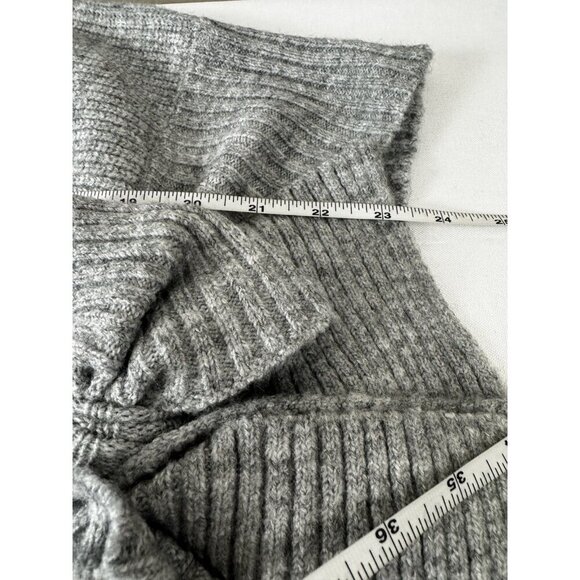 Womens Gray Chunky Knit Sweater L Bow Tie Hem Cozy Capsule Clean Girl Slouchy - Picture 5 of 5
